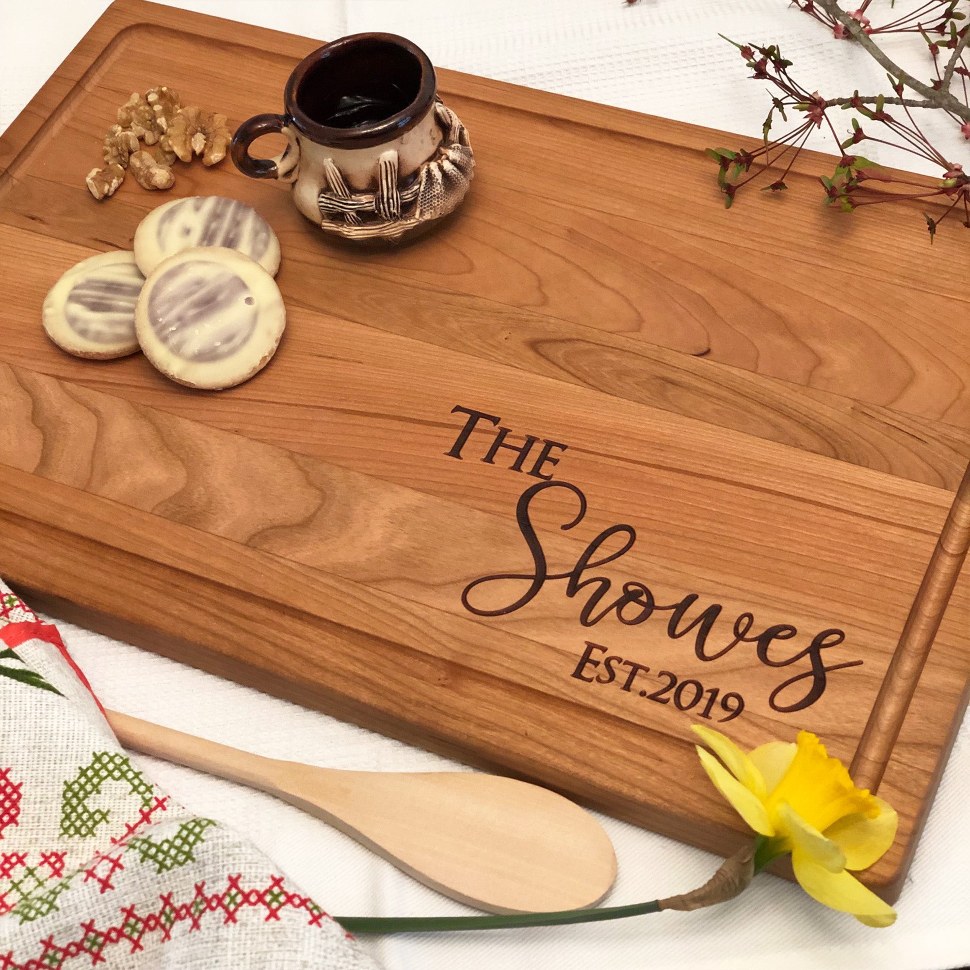 Personalized White Barn Wood Font 4 Design Tempered Glass Cutting Board