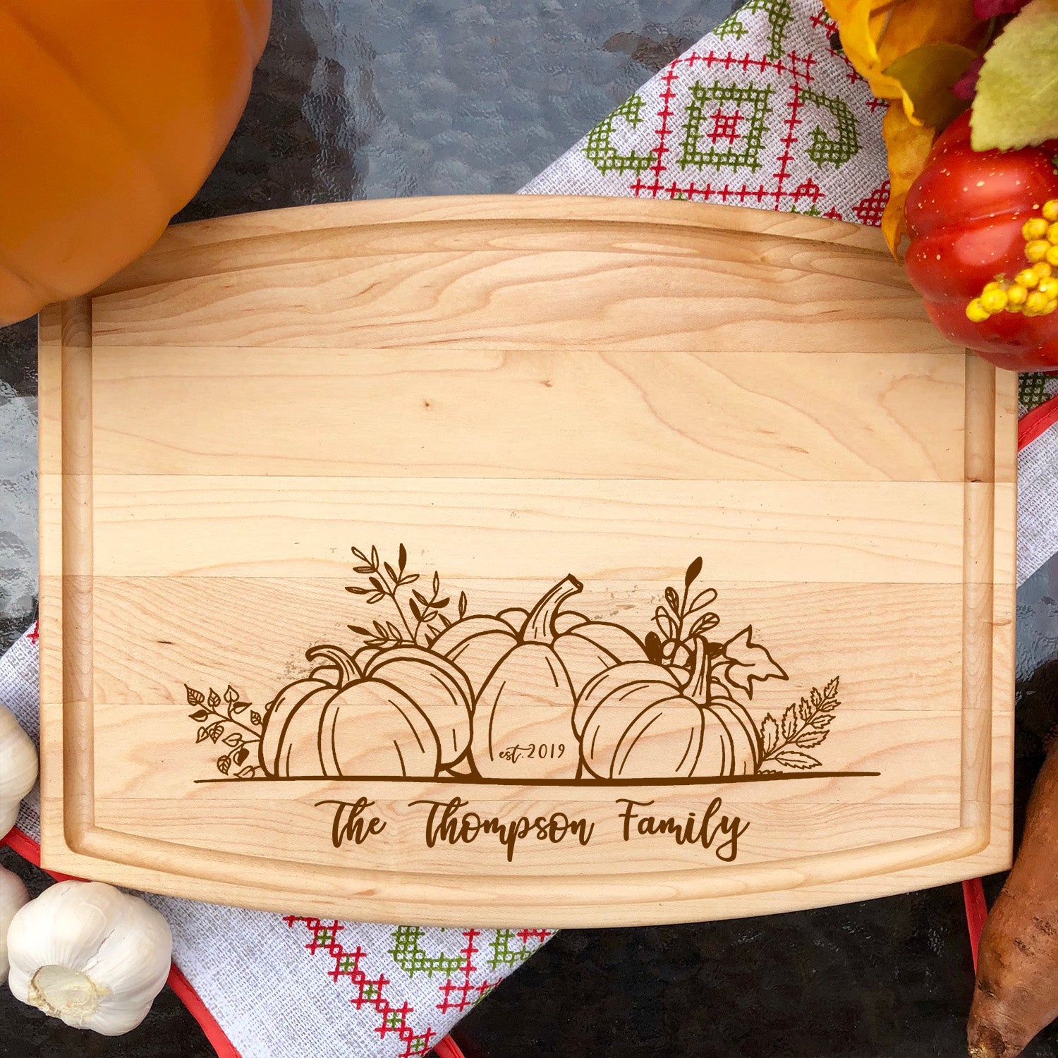 Large Cutting Board Thanksgiving - Design: TG3 - Everything Etched